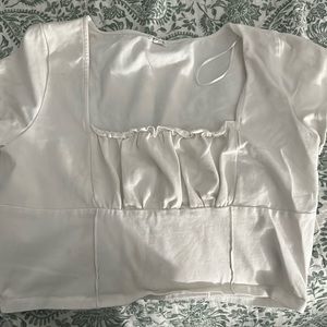 Garage short sleeve crop top